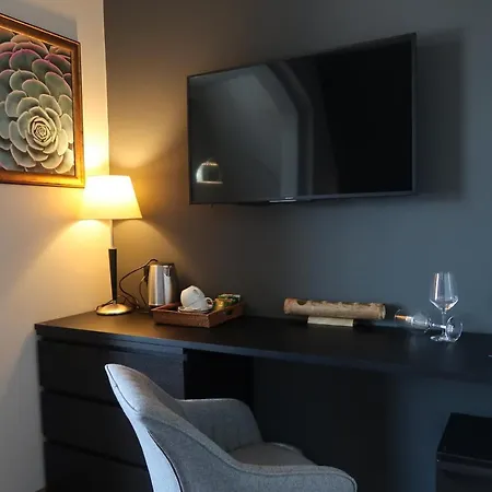 Boutique Hotel *